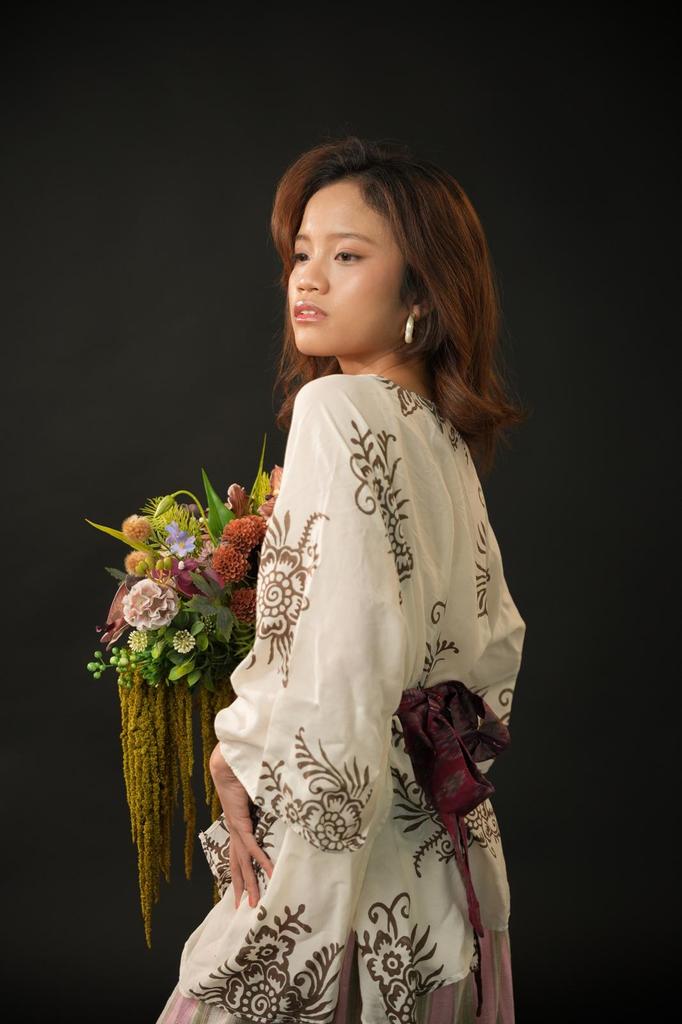 Olive Cream Batik Outerwear